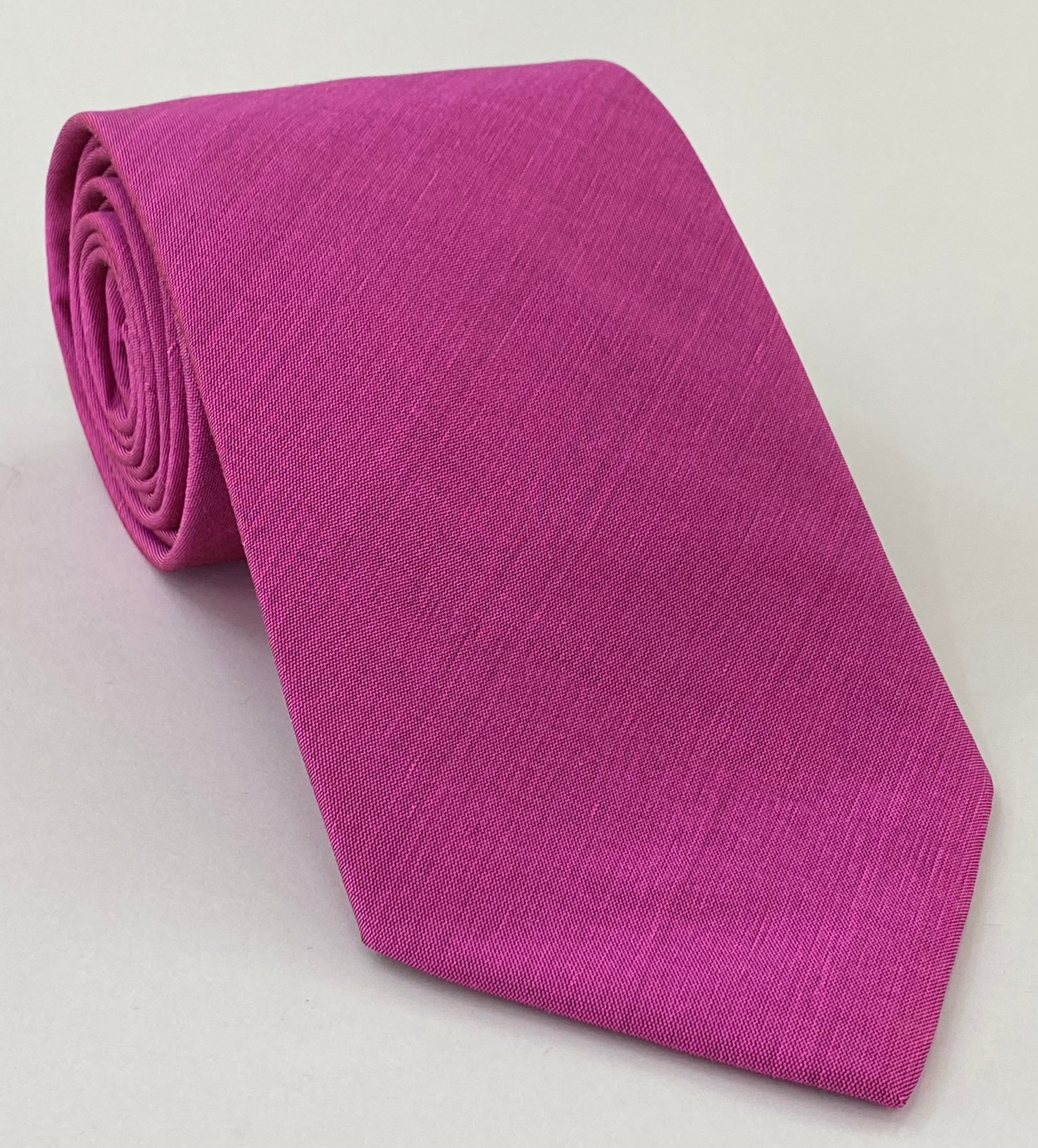 ダークピンクのショットタイシルクネクタイ THT-2