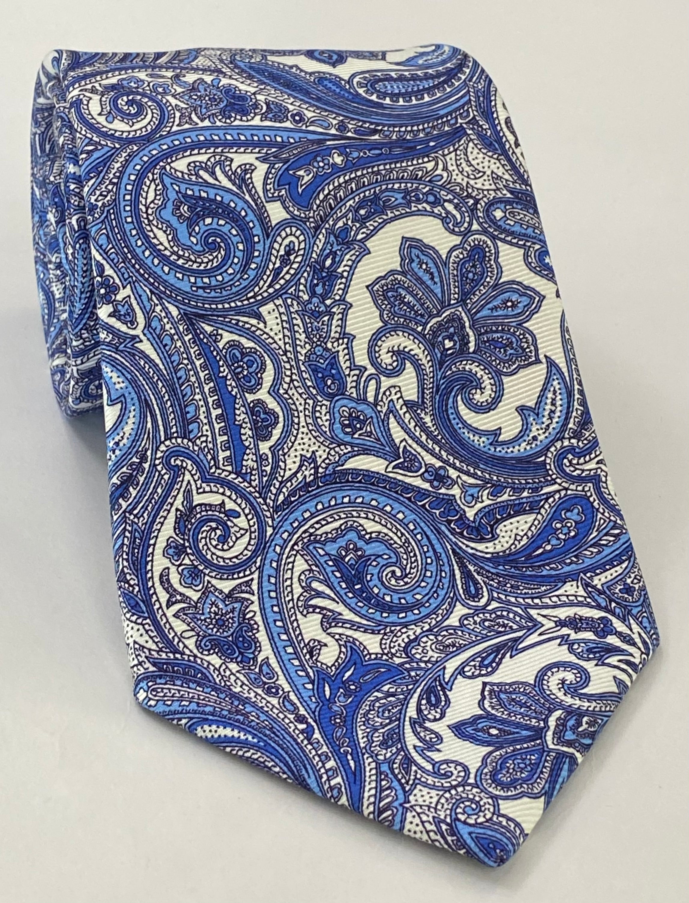 藏青、白色及灰色藍底上 Macclesfield 印花絲質領帶 MCT-755