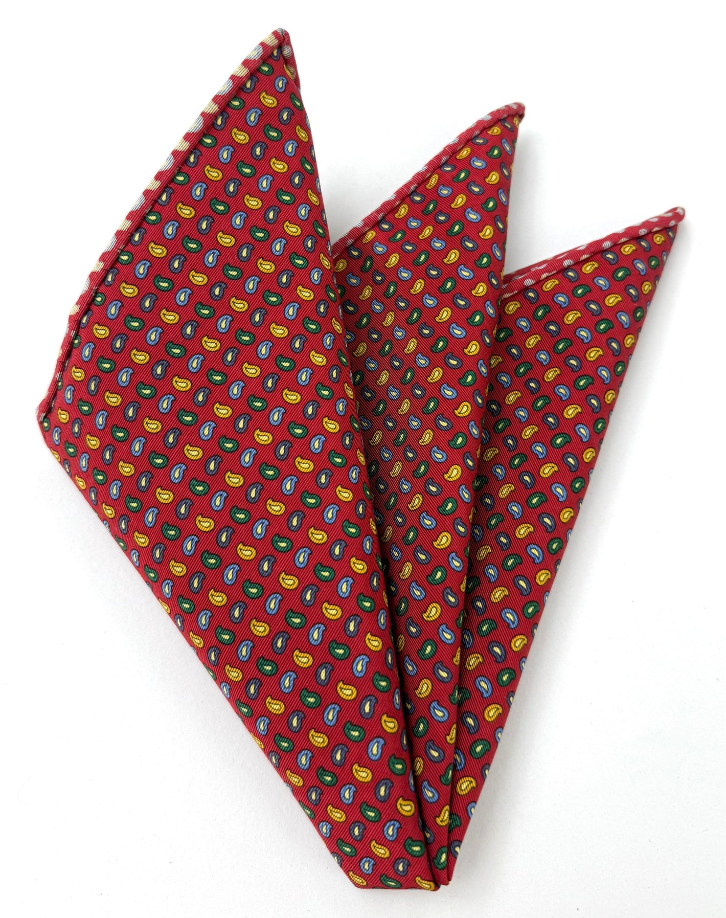 그린, 블루, 옐로우, 라이트 옐로우 & 라이트 블루 색상에 레드 색상이 포인트인 앳킨슨 아이리쉬 포플린 프린트 포켓 스퀘어 #APRP-5