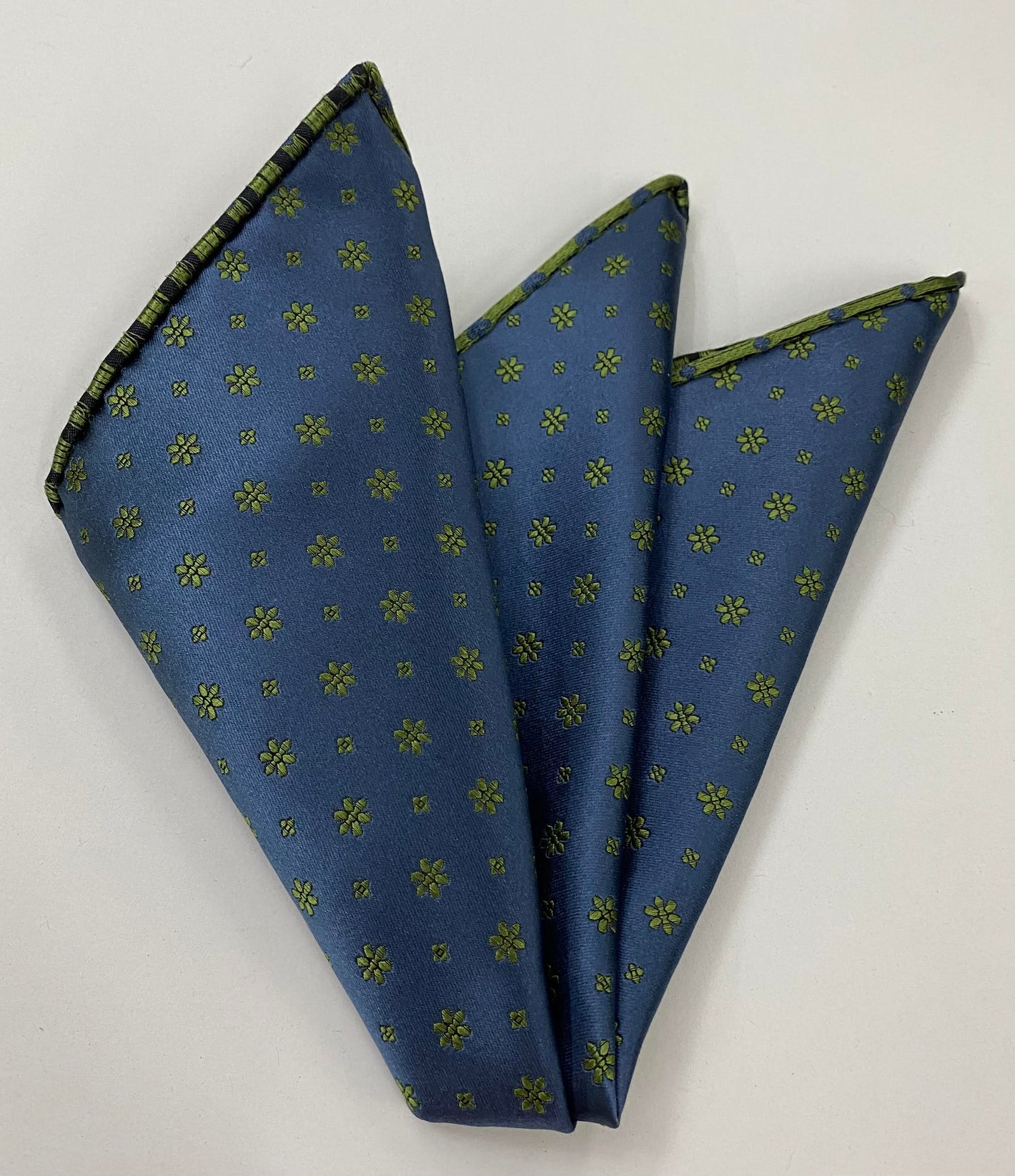 Young Leaf Green on Charcoal Gray Classic Flower Silk Pocket Square FFFP-4