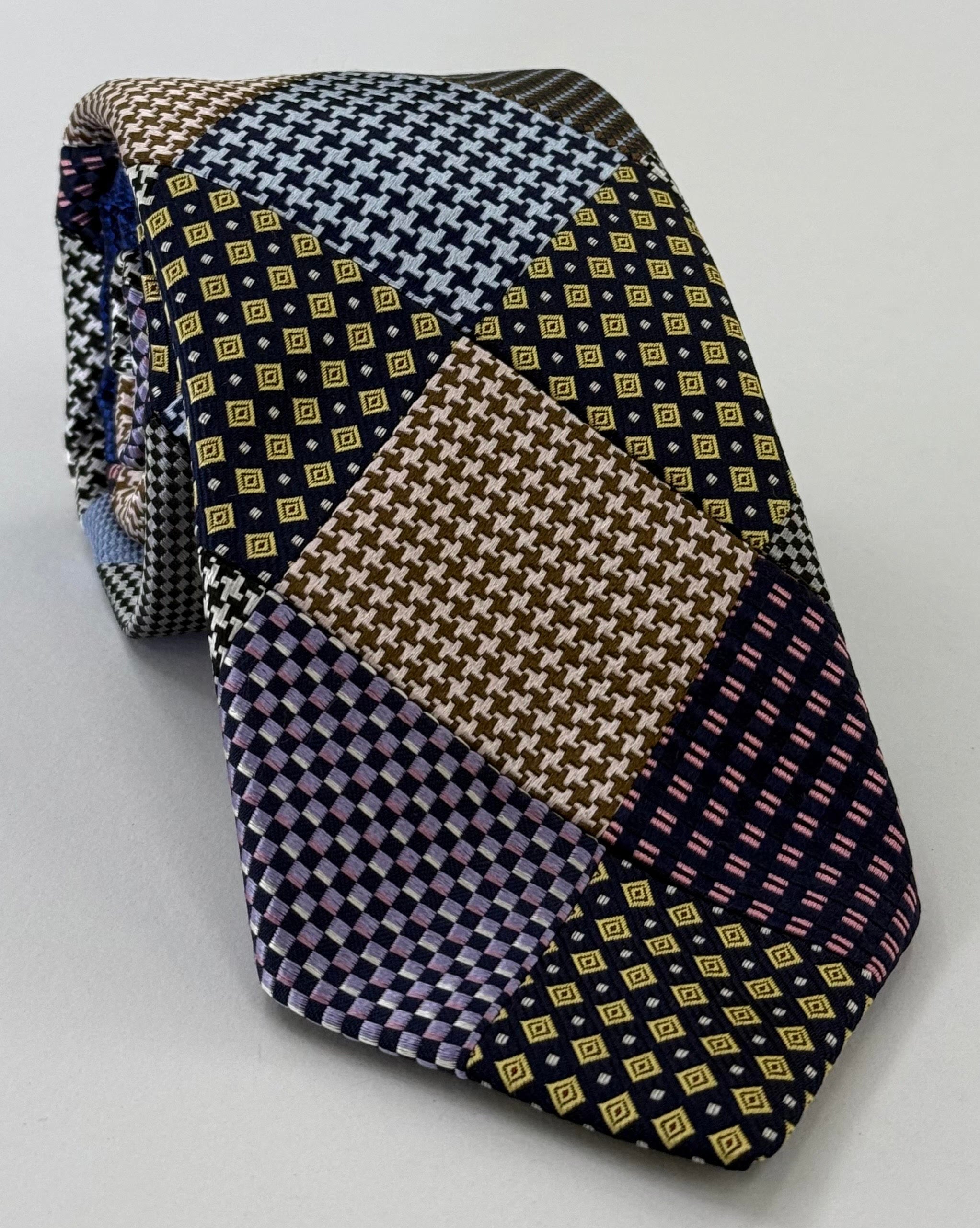 パッチワークタイ 12