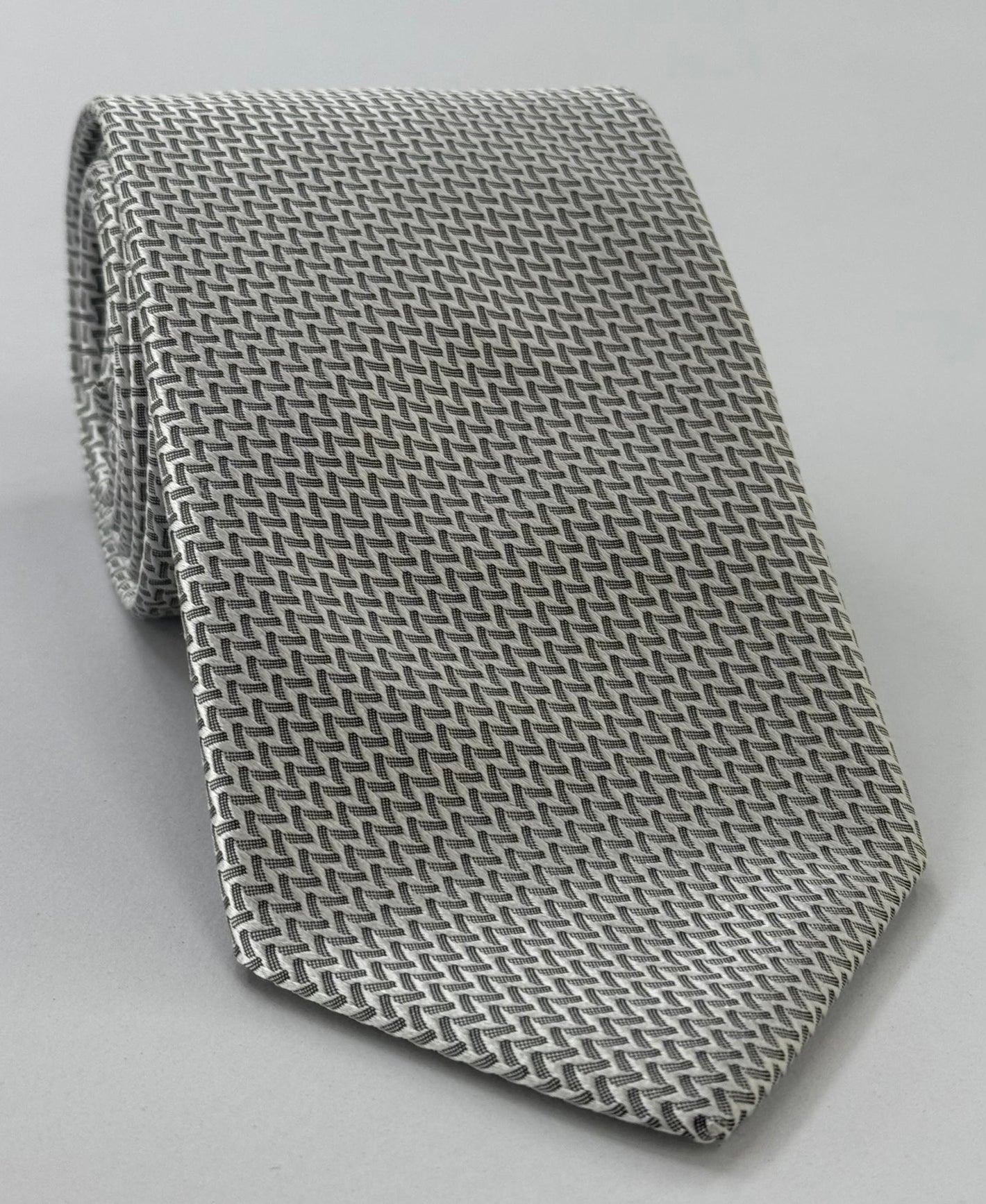 シルバー＆ブラック フォーマル／ウェディング シルクネクタイ WDT-16